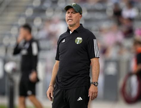 Timbers fire coach Giovanni Savarese after 5-plus seasons as MLS returns from 5-week break